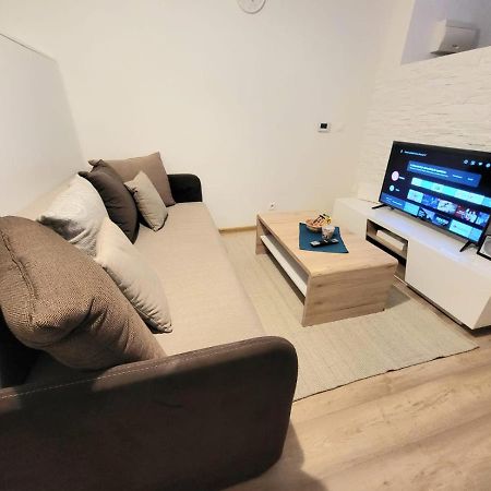 Velky Apartman 3 Apartman Pozsony Kültér fotó