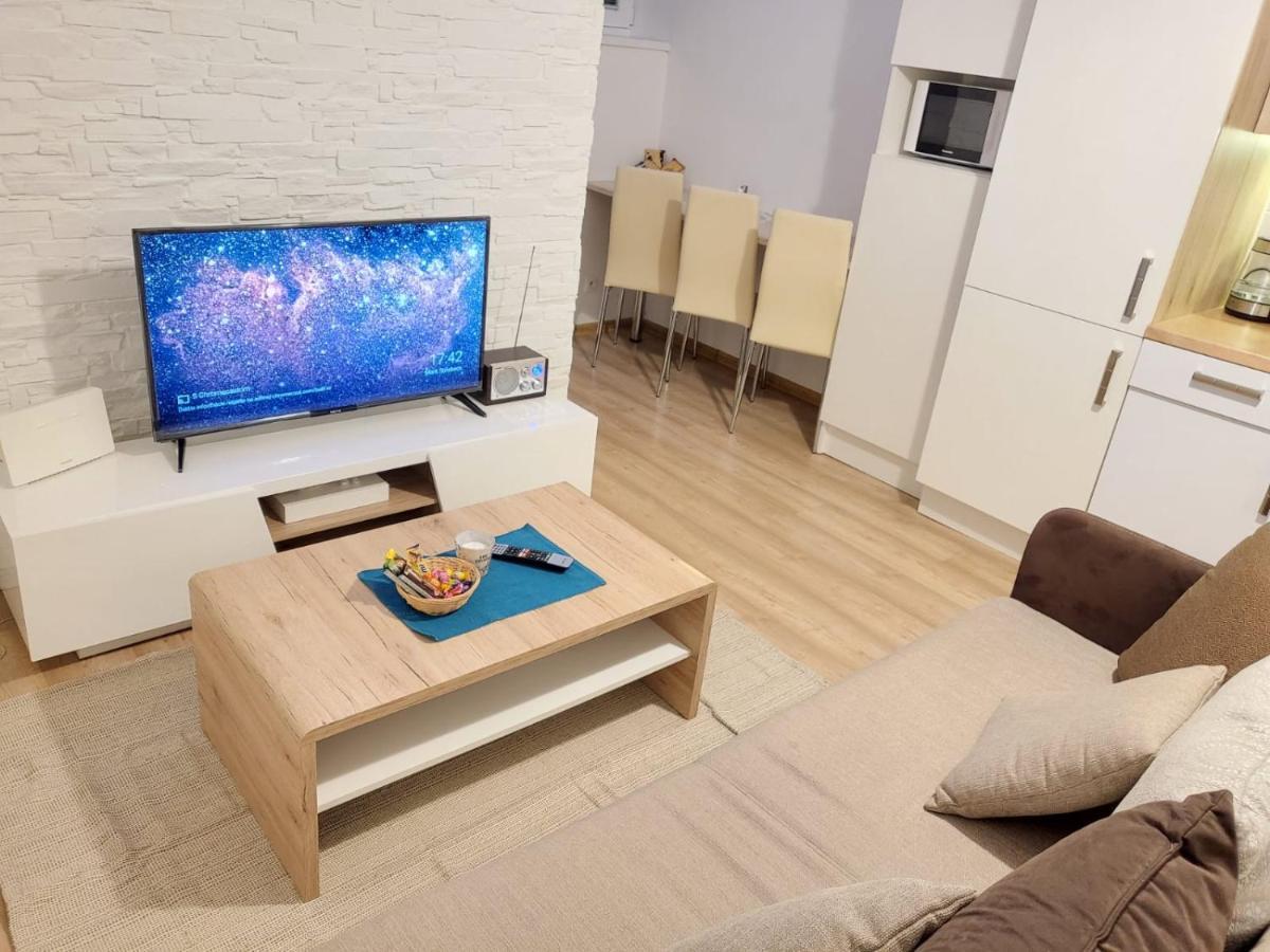 Velky Apartman 3 Apartman Pozsony Kültér fotó