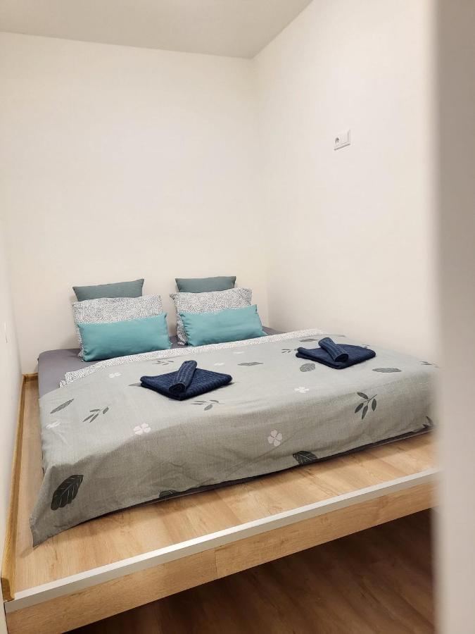 Velky Apartman 3 Apartman Pozsony Kültér fotó