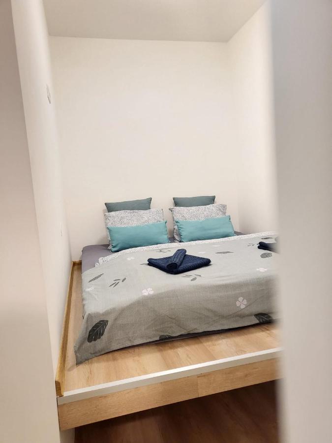 Velky Apartman 3 Apartman Pozsony Kültér fotó